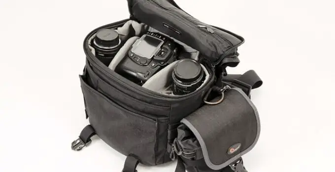 How to Configure Tamrac Camera Bag?