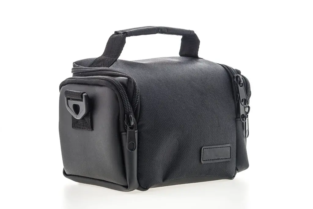 How does lowepro flipside camera bag work?