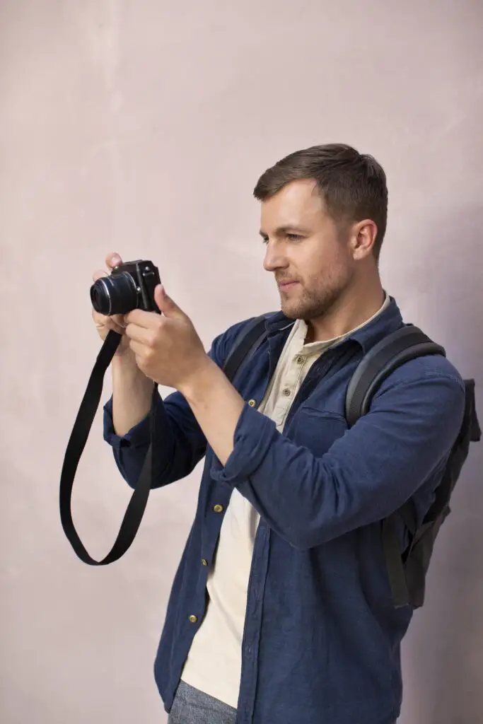 How to attach a lanyard to a camera?