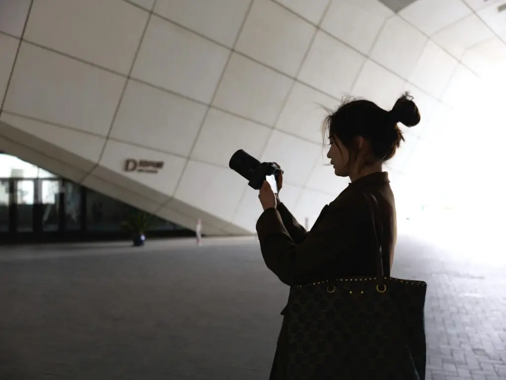 How to keep a purse from slouching?